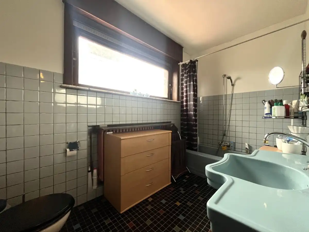 Roeselare – Unieke karakterwoning met ruime tuin foto 14