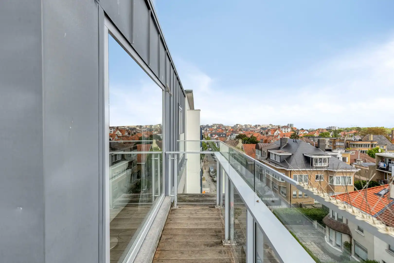 Zongericht Penthouse met zeer ruim terras foto 39