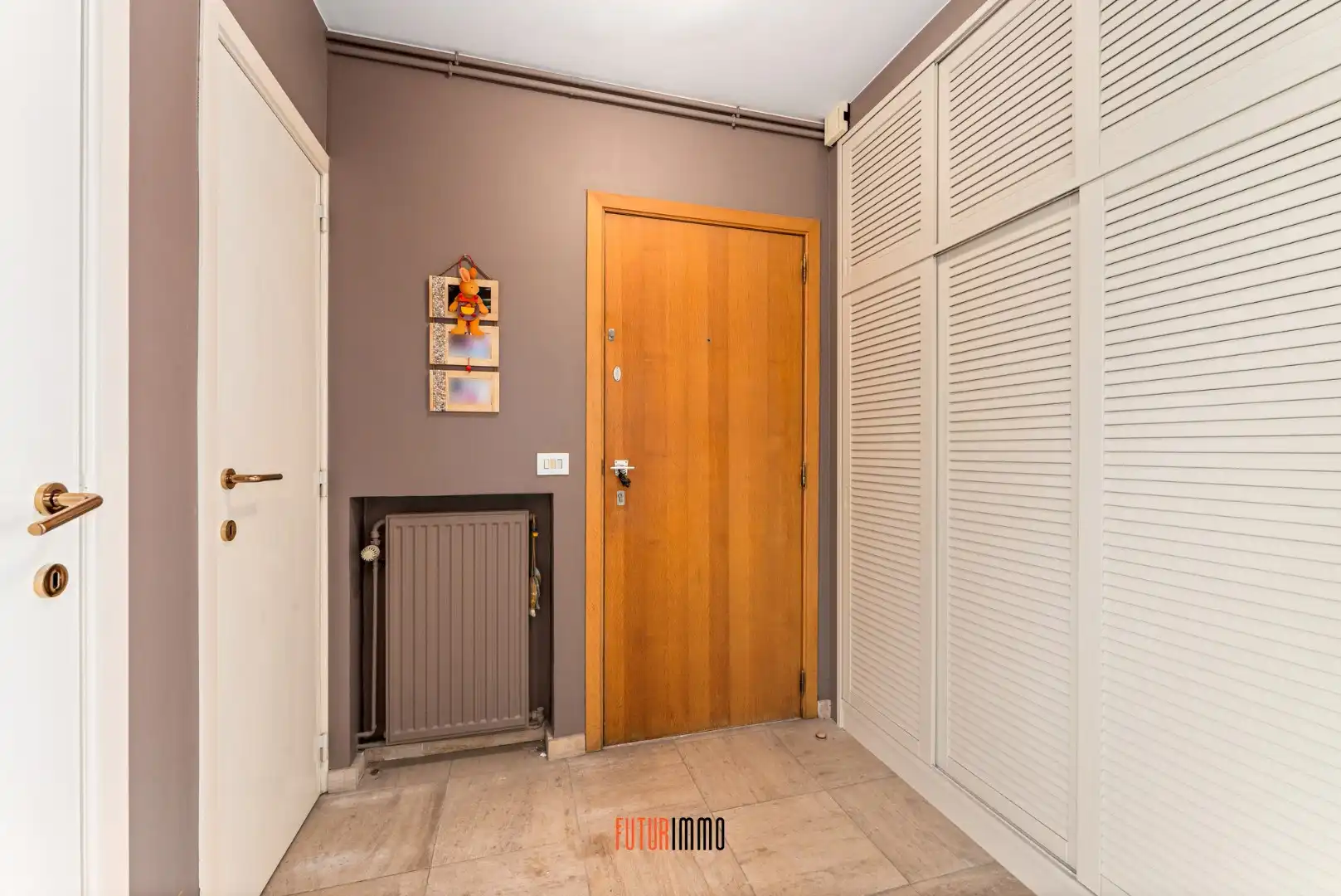 Lichtrijk en instapklaar appartement met garage te Kristus-Koning foto 11