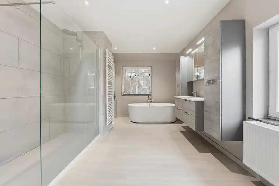 INSTAPKLARE GEZINSWONING MET 3 SLKS IN GINGELOM foto 25