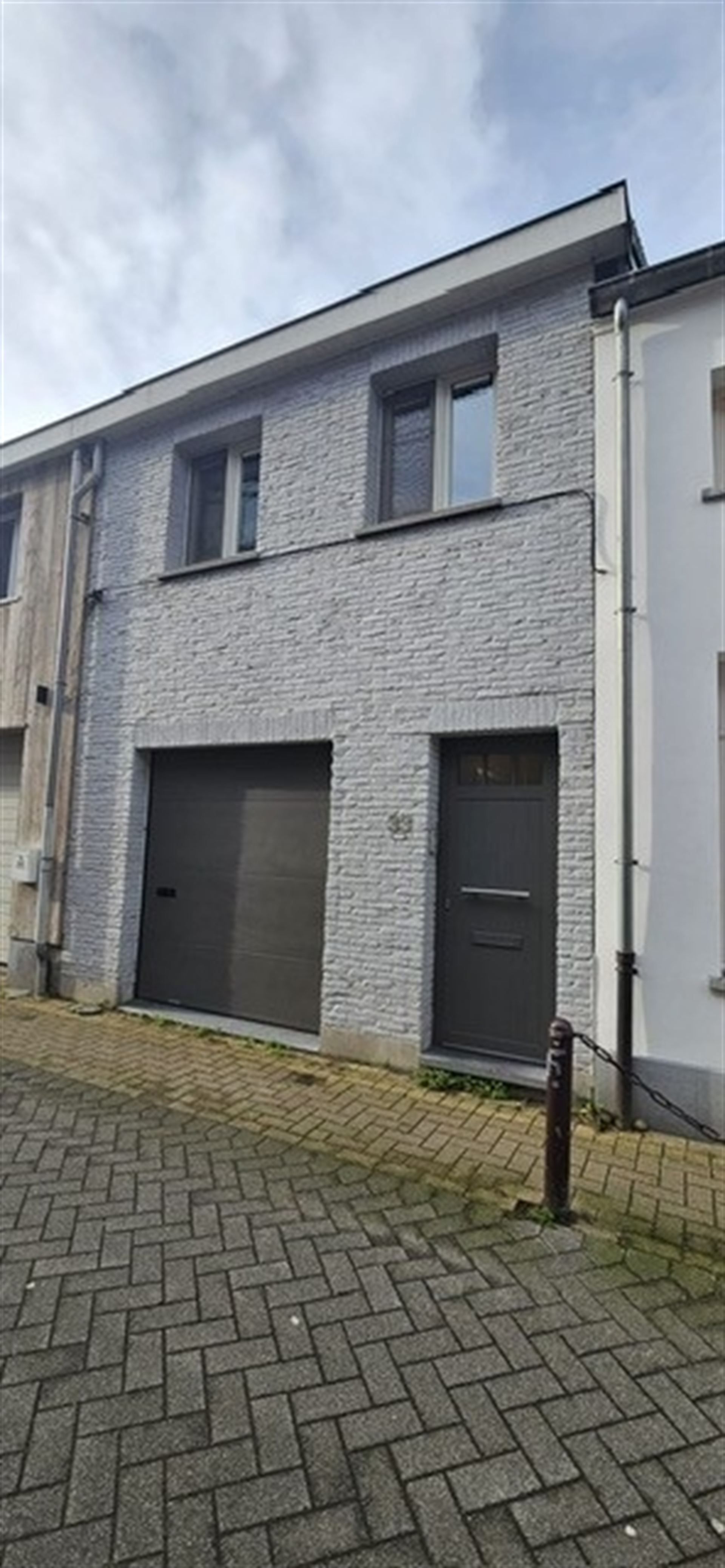 Ruime 4 Slaapkamer Woning in Hartje Kontich foto 15