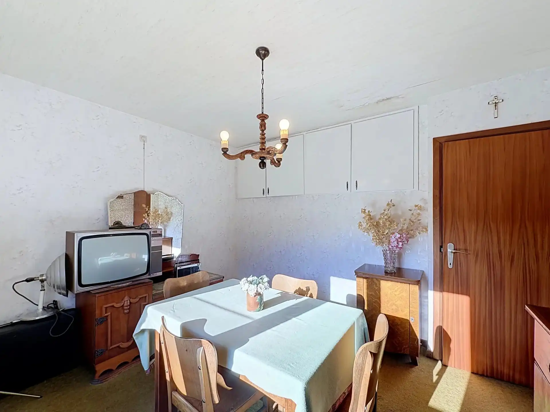 Charmante split-level woning op een ruim en zuidgericht perceel van 1.276 m² foto 15