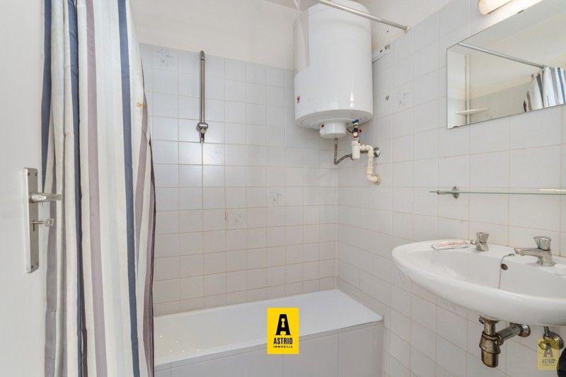 Zonnig appartement op toplocatie met mooie zicht in Bredene! foto 11