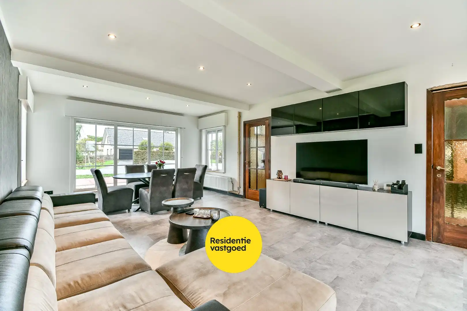 Vlot bereikbare villa met 4 slaapkamers foto 4