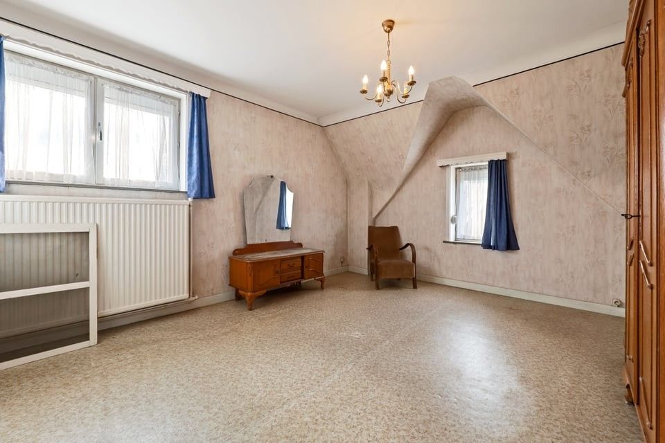 CHARMANTE OPEN BEBOUWING MET GARAGE IN OPLINTER foto 22