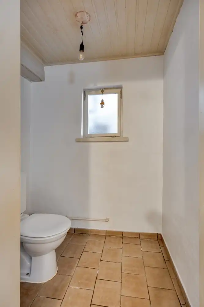 Charmante gezinswoning met 4 slaapkamers, tuin en veel potentieel in het gezellige Vlijtingen, Riemst. foto 18