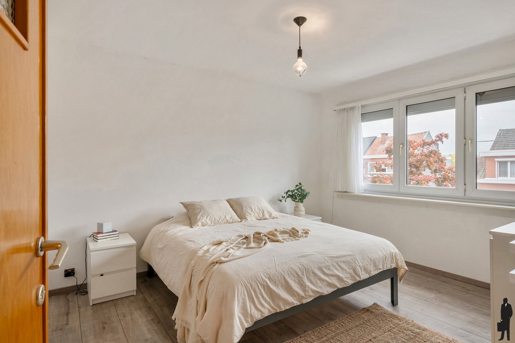 Schitterende woning met ruime tuin foto 9