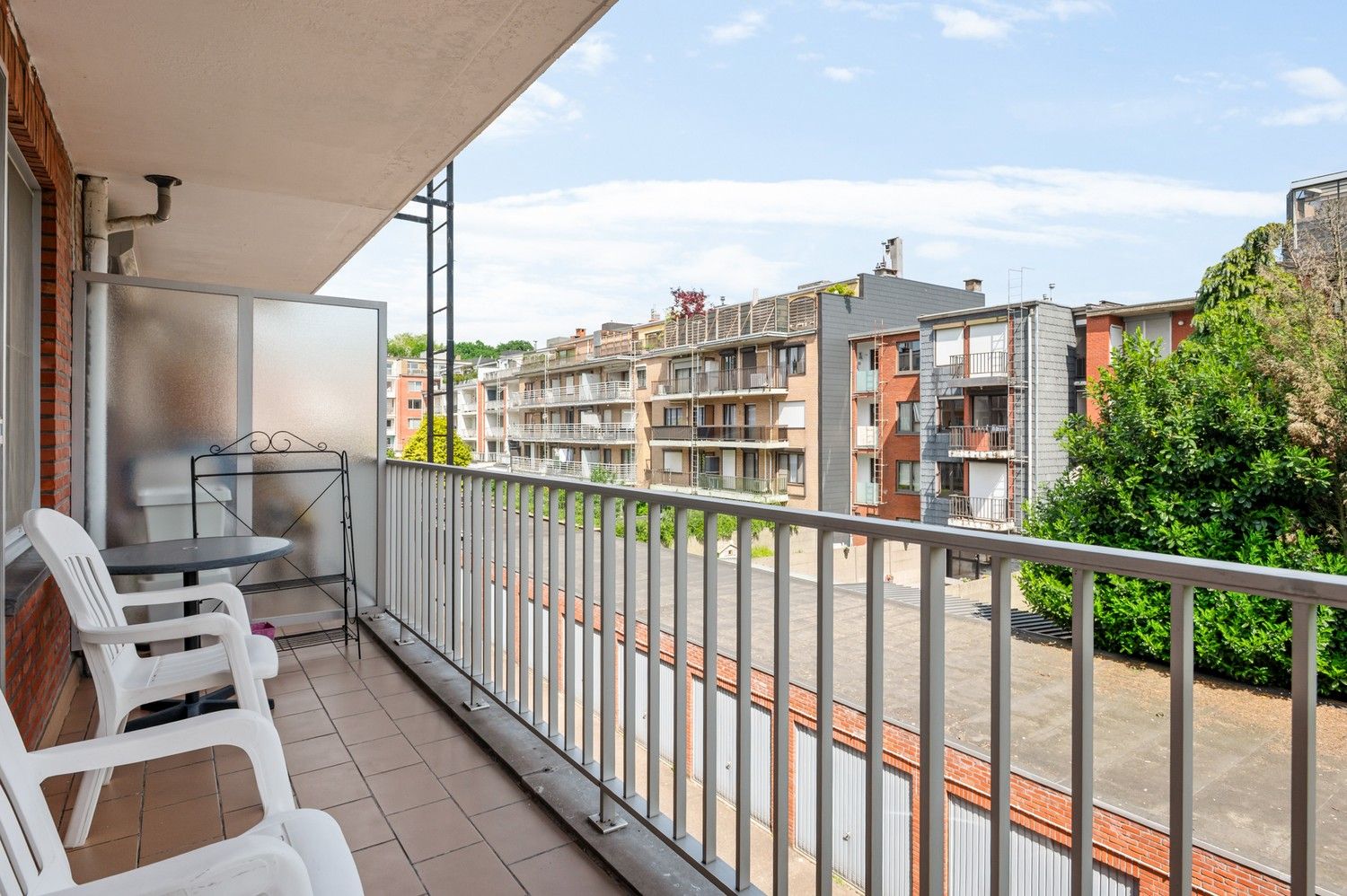 Ruim appartement met twee slaapkamers op ideale locatie in Deurne! foto 11
