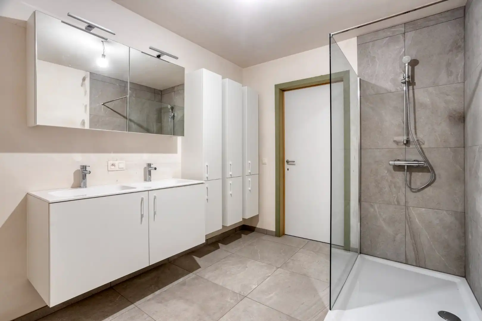 Moderne, energiezuinige nieuwbouwwoning te Tongeren - Voordeeltarief btw 6%! foto 18