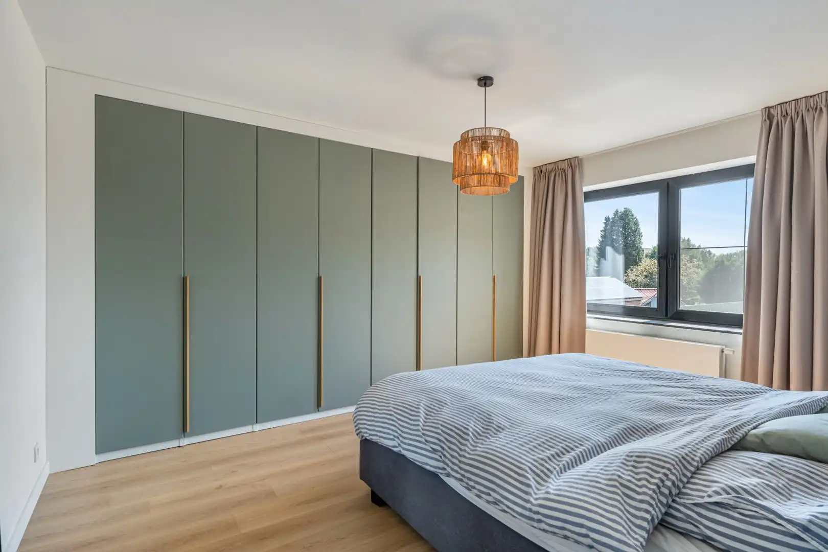 Gerenoveerde woning met 3 slaapkamers te Maasmechelen foto 26