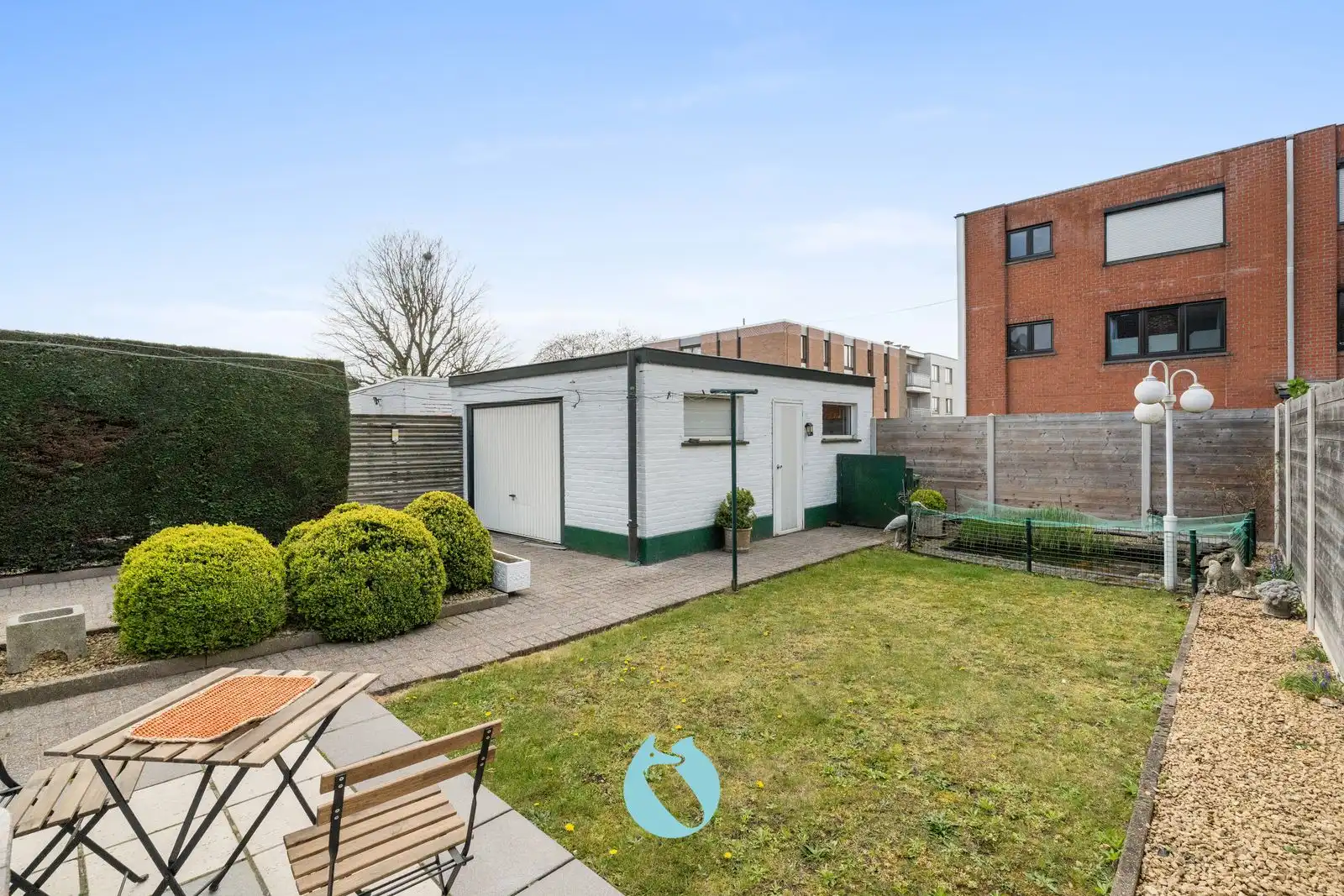 Woning is gelegen in een aangename en rustige buurt foto 19