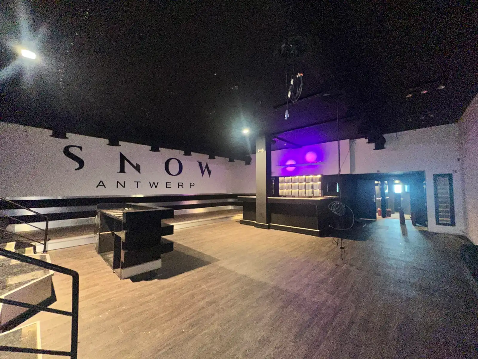 Ruim en veelzijdig pand op toplocatie in het Eilandje foto 2