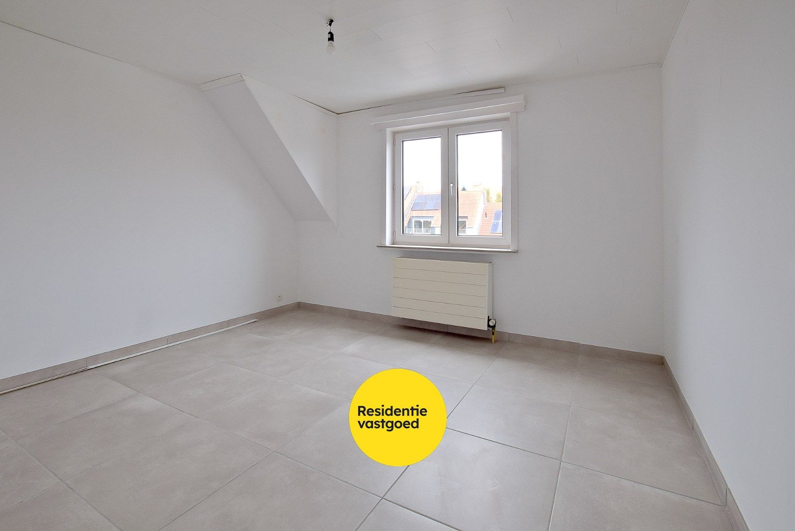 Investeringsvastgoed (gerenoveerd in 2024) omvat 2 afzonderlijk te verhuren appartementen samen 145m²! foto 8
