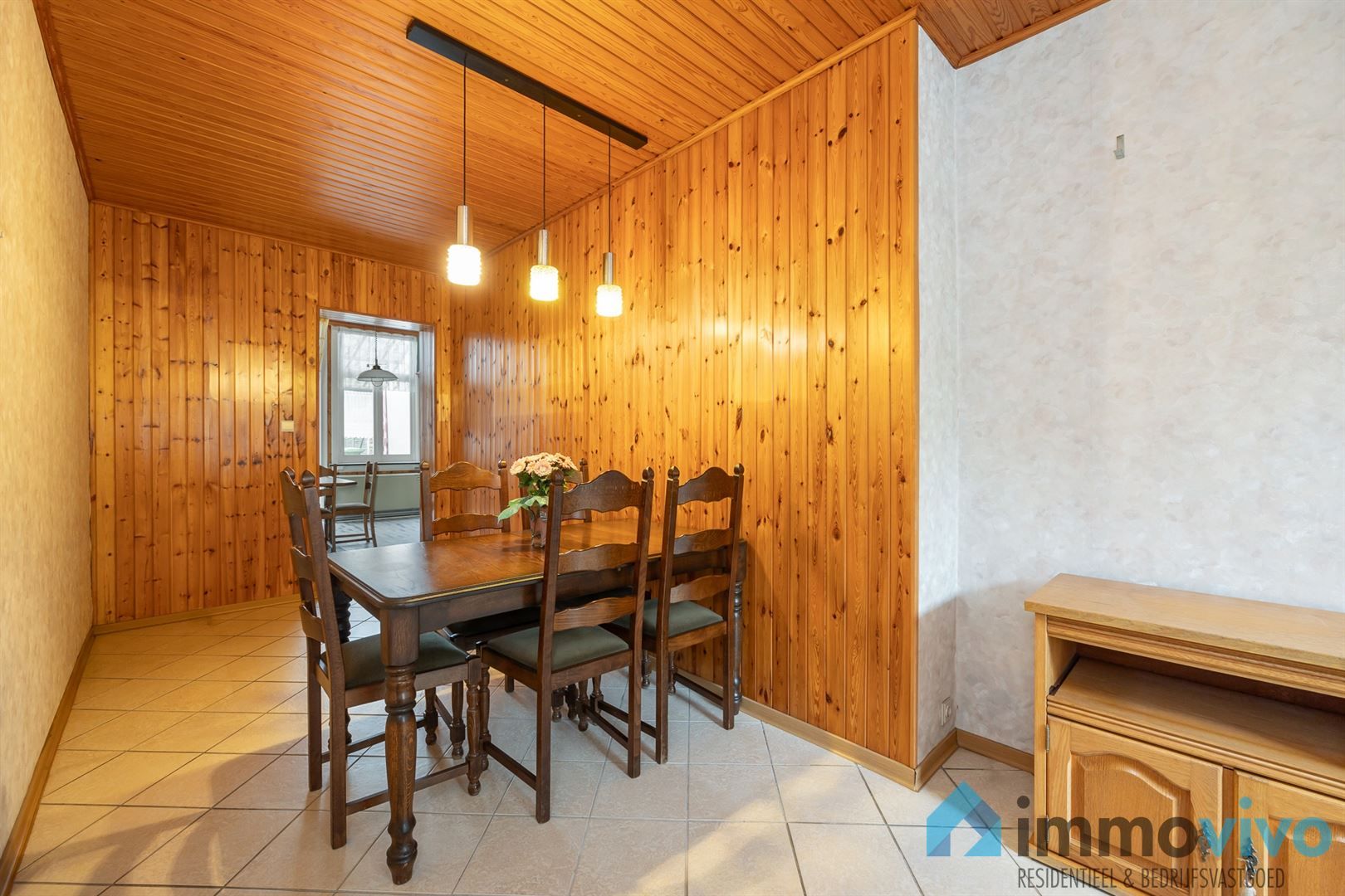 Volledig te renoveren woning met potentieel, tuin en mogelijkheid tot extra slaapkamer. foto 5
