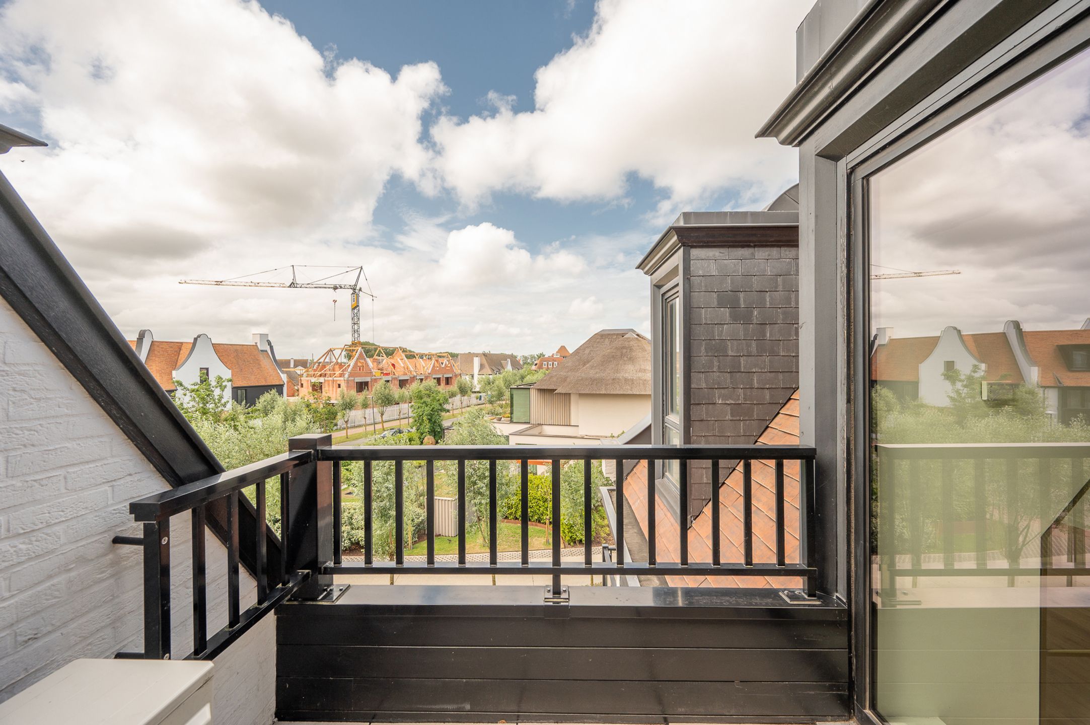 Stijlvol PENTHOUSE met 2 slaapkamers en terras - DUINENWATER foto 9