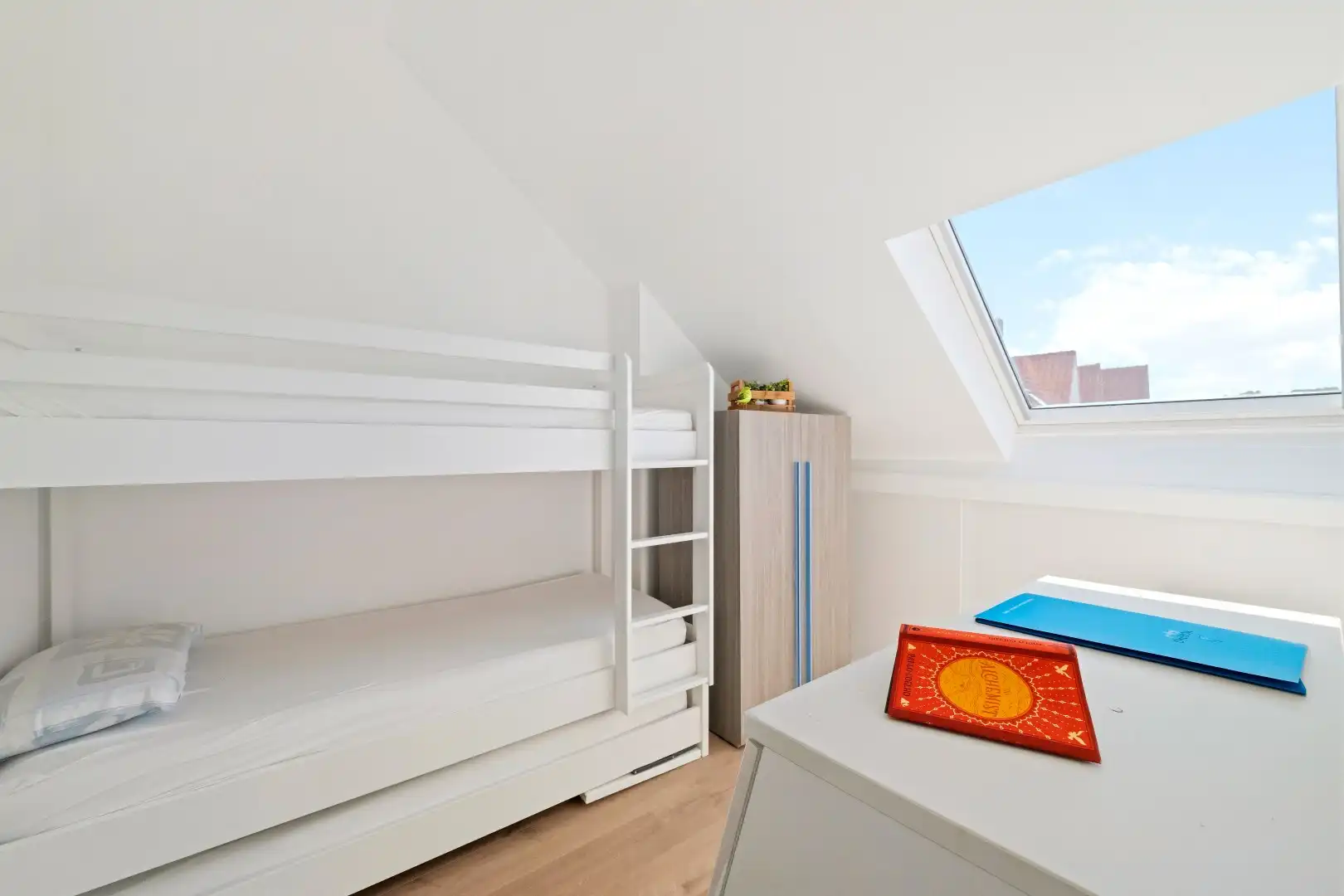 3-slpkr woning met stadskoer foto 26