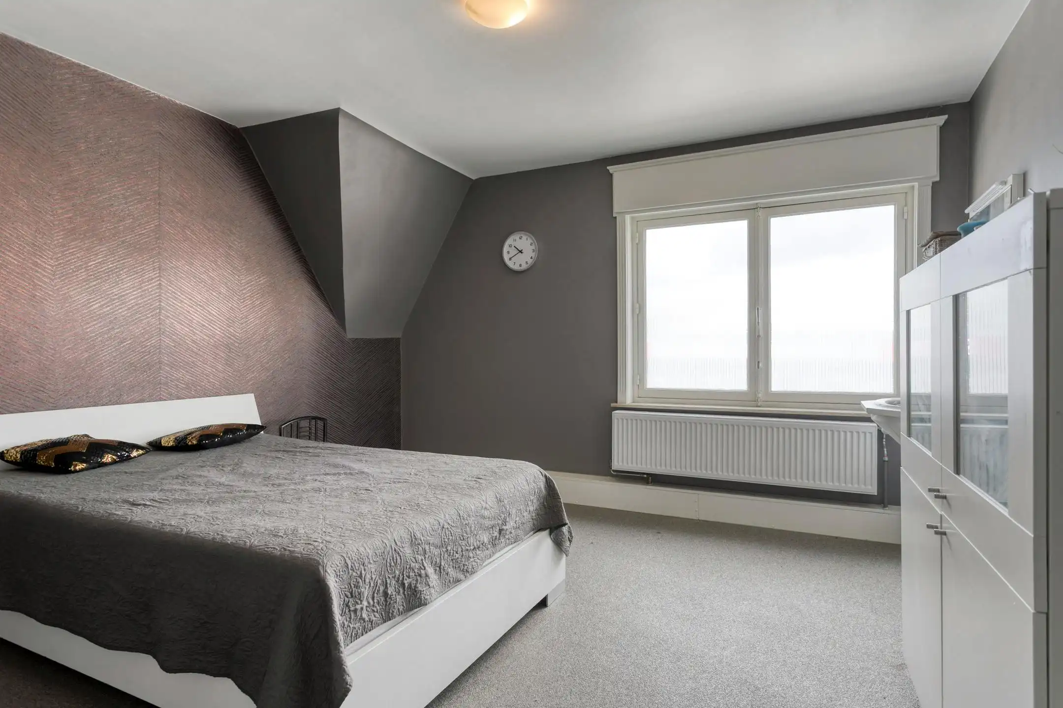 Woning met mogelijkheid tot magazijn te koop in Kuurne! foto 11