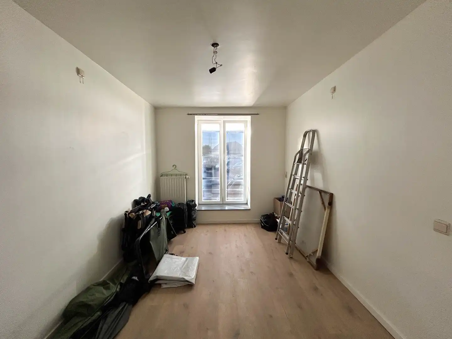 Instapklaar appartement met 2 slaapkamers te Ardooie! foto 6