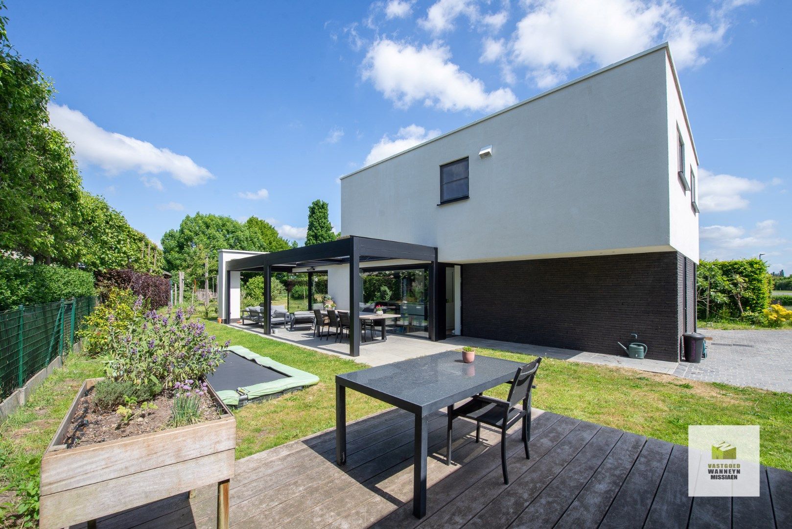 Exclusieve moderne en energiezuinige villa op 950m2 te centrum Wingene foto 3