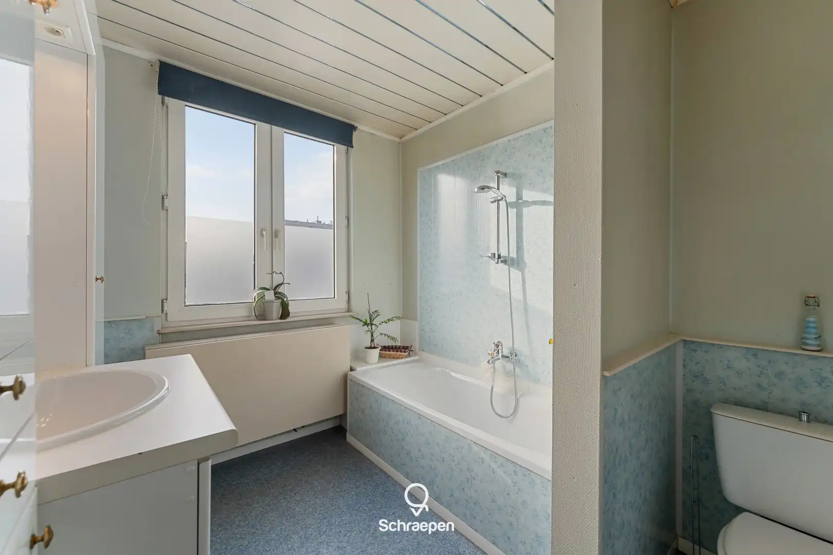 Charmante woonst met handelsruimte op absolute toplocatie in Zonhoven-centrum! foto 18