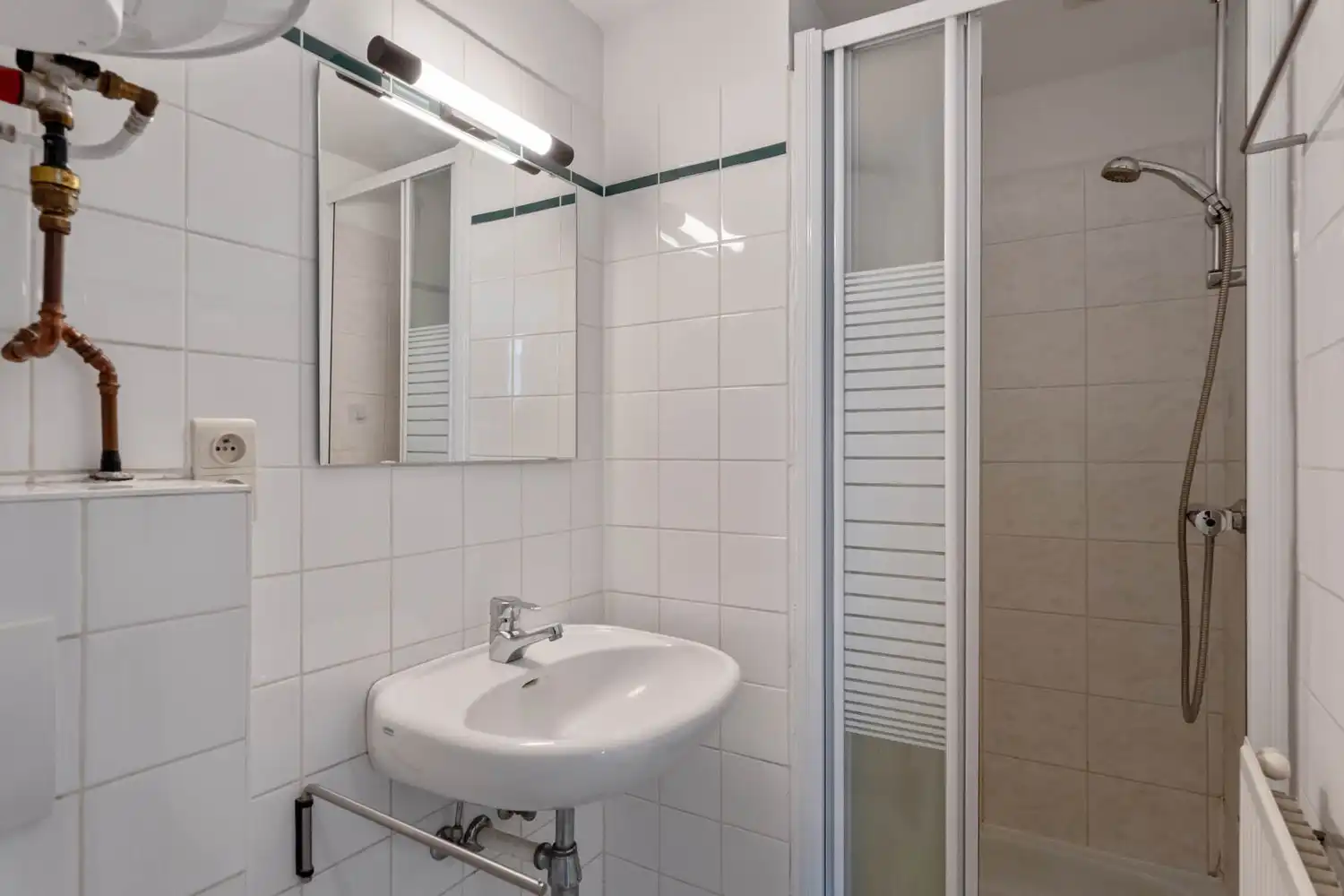 Lichtrijke en gemeubelde studio(22m²) nabij het station te centrum Leuven! foto 9