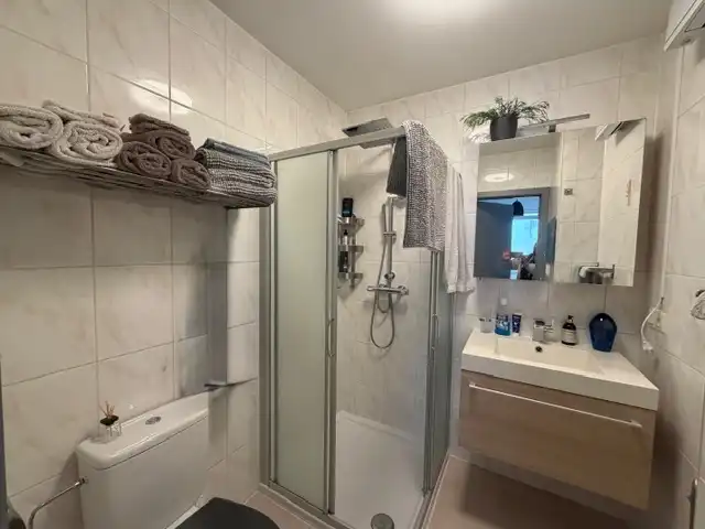 Gezellig éénslaapkamer appartement pal in het centrum van Blankenberge. In een rustig gebouw met een lift. foto 8