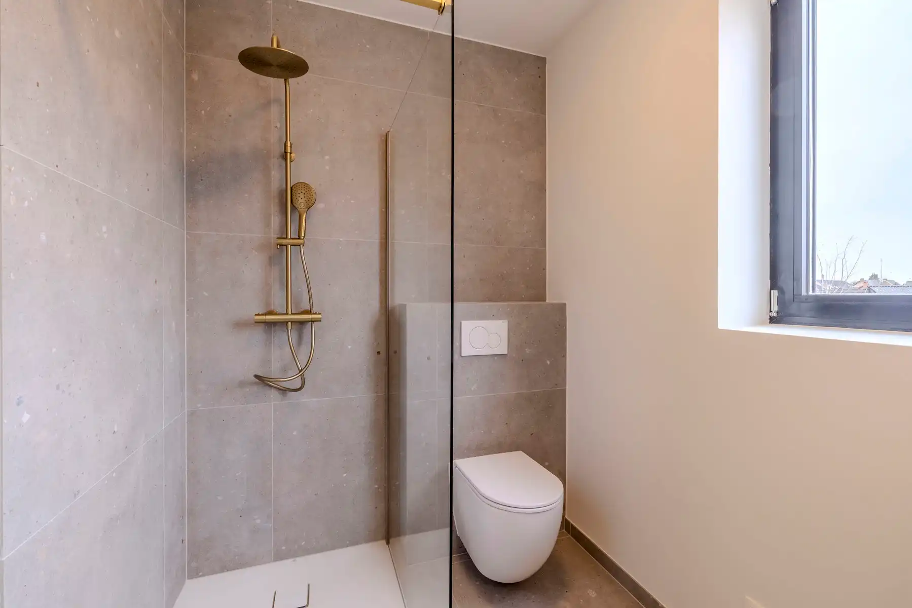 Afgewerkte HOB met 3 slpk, 2 bdk, garage, e-peil <10 en tuin foto 23