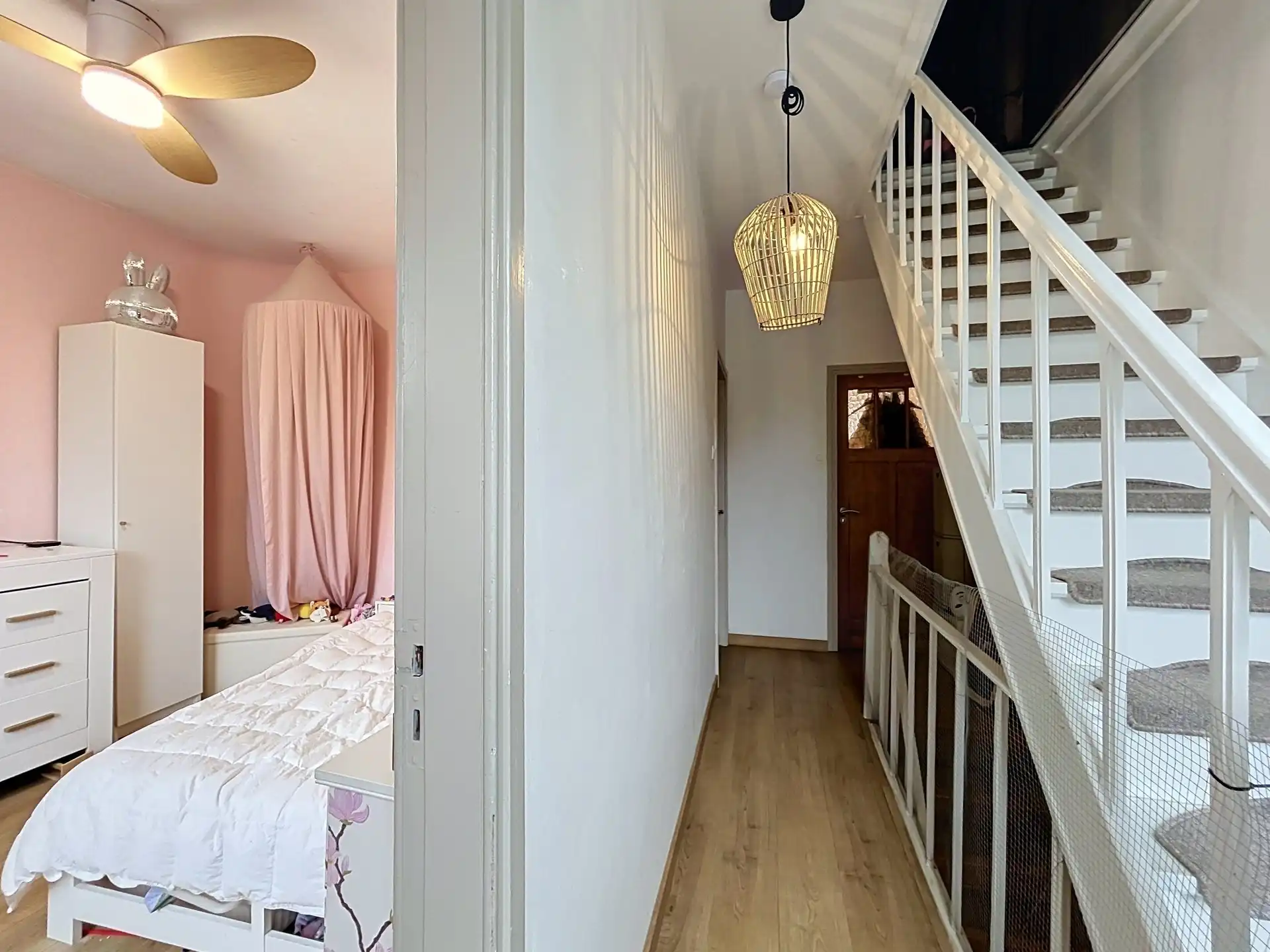 Instapklare gezinswoning met 3 slaapkamers! foto 17