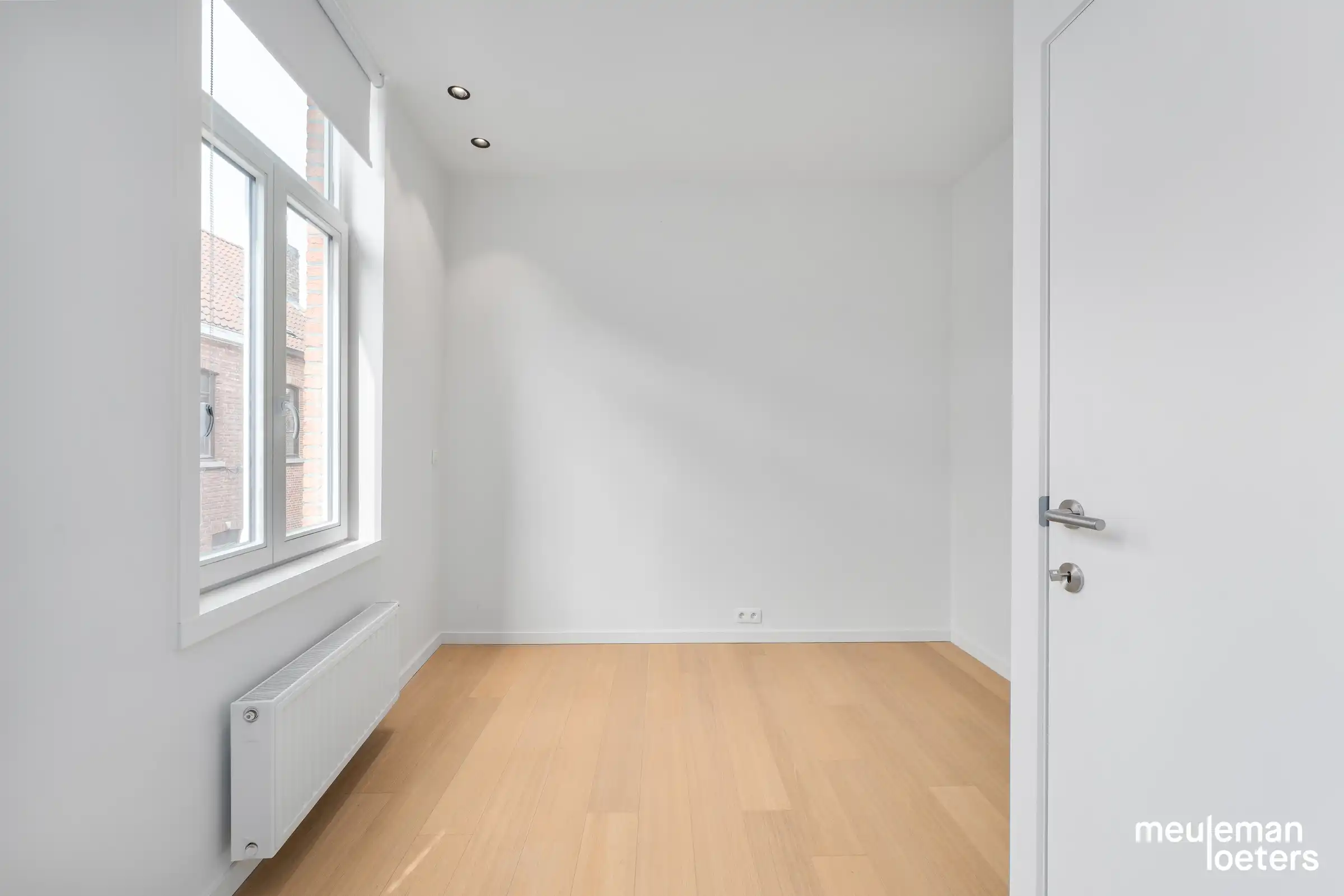 Subliem gerenoveerde rijwoning in het historisch centrum van Brugge foto 9