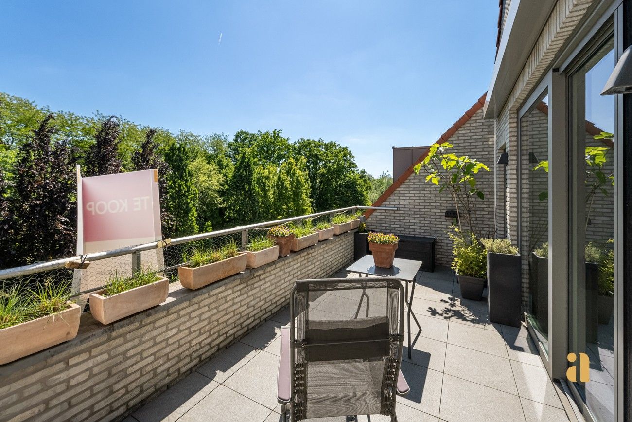 Uniek appartement met 2 terrassen én prachtig zicht foto 27