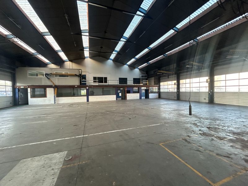 Ruime werkplaats / atelier met kantoren op topligging nabij UZ Gent foto 4