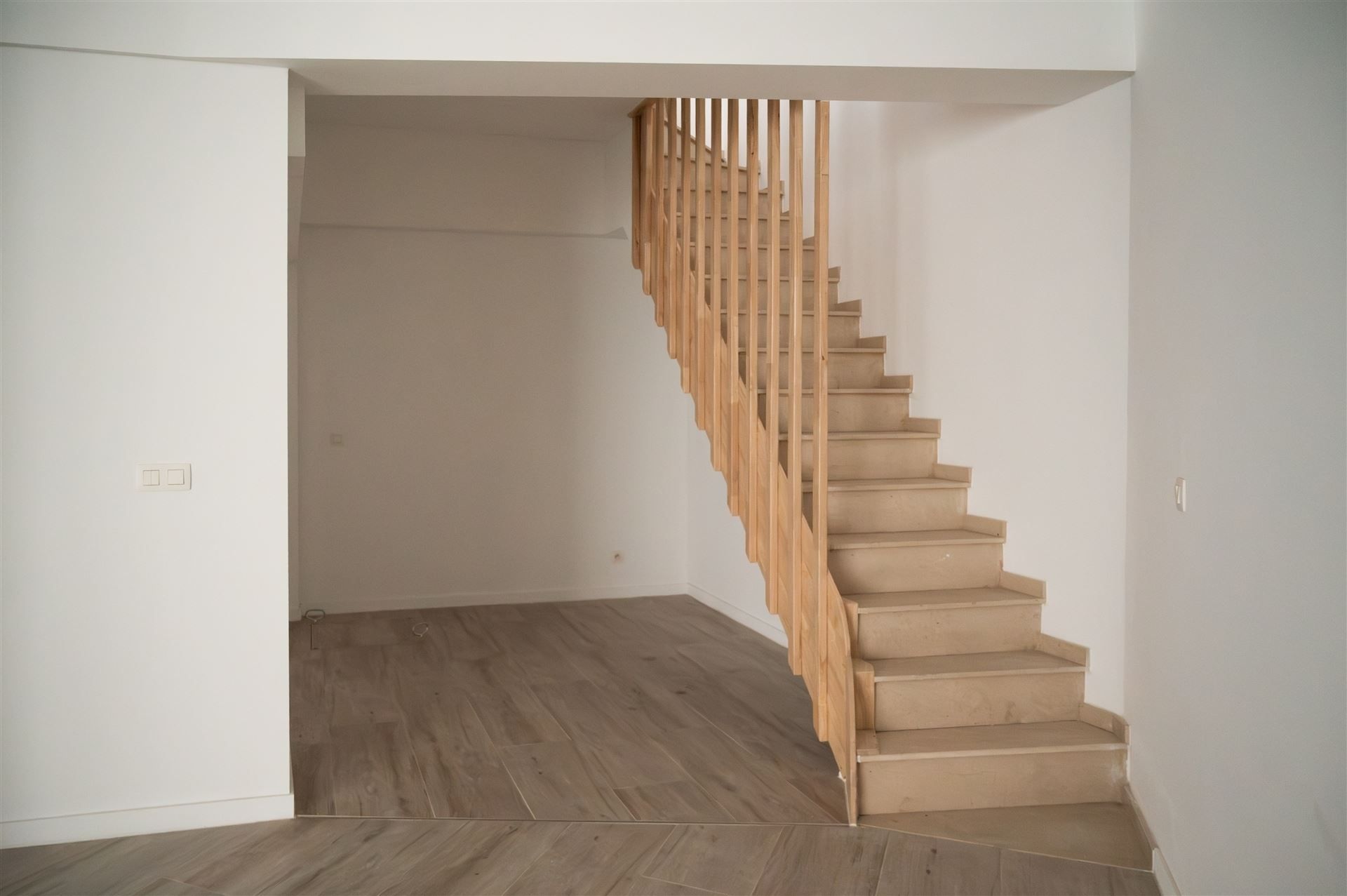 Woning met terras foto 11