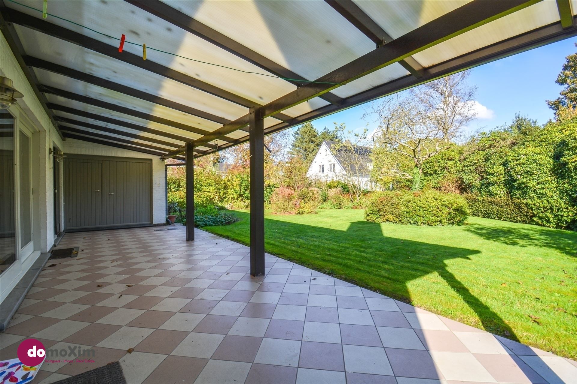 Ideaal gelegen bungalow met prachtige tuin in de Lievekensbossen van Schiplaken foto 19