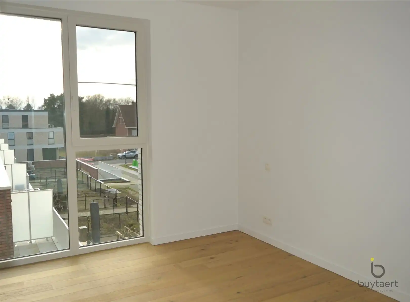 Prachtig nieuwbouw appartement met uniek terras te Zoersel! foto 12