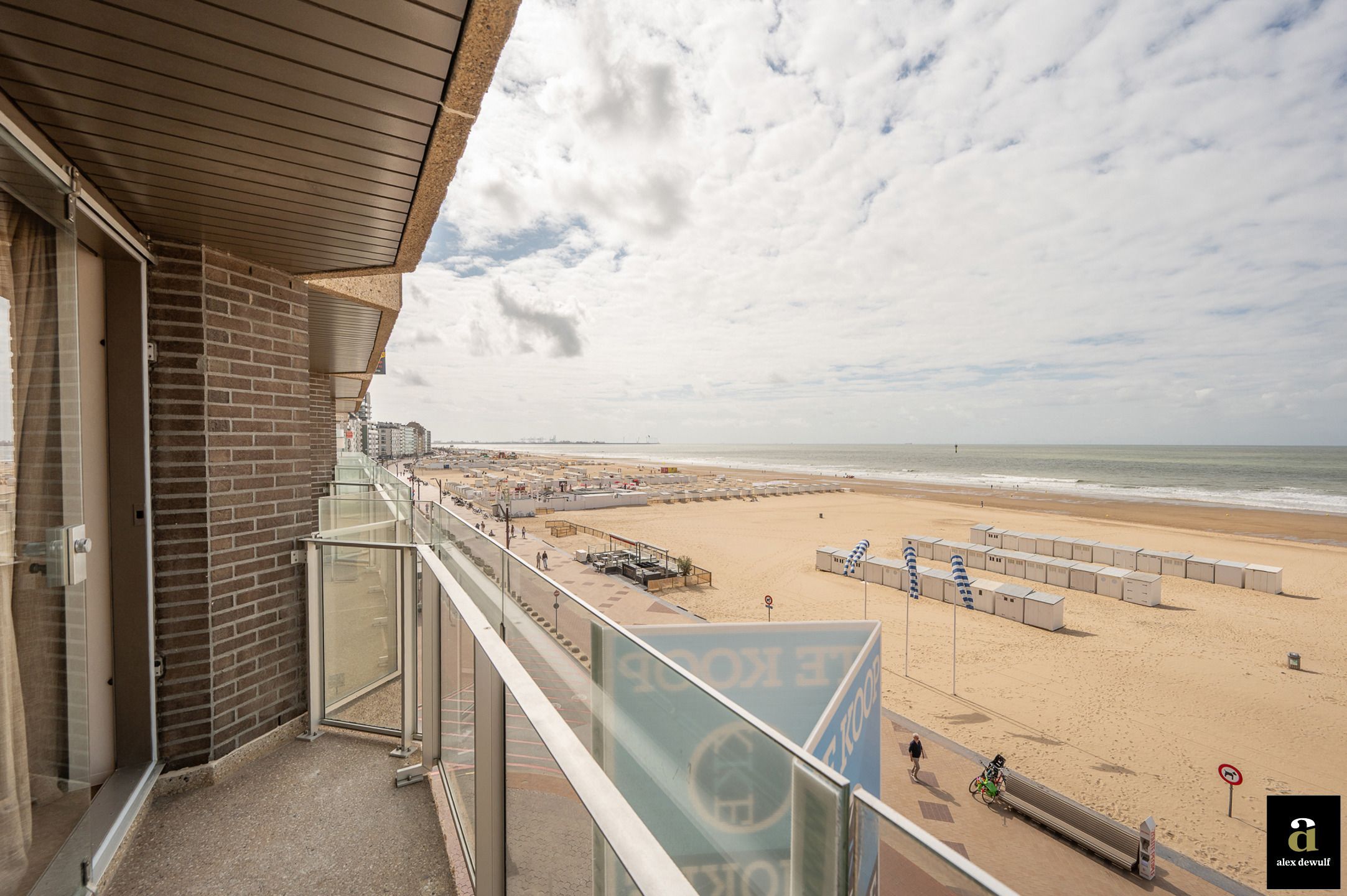 Luxueus instapklaar 3 slpk appartement [Zeedijk, Zoute]. foto 8