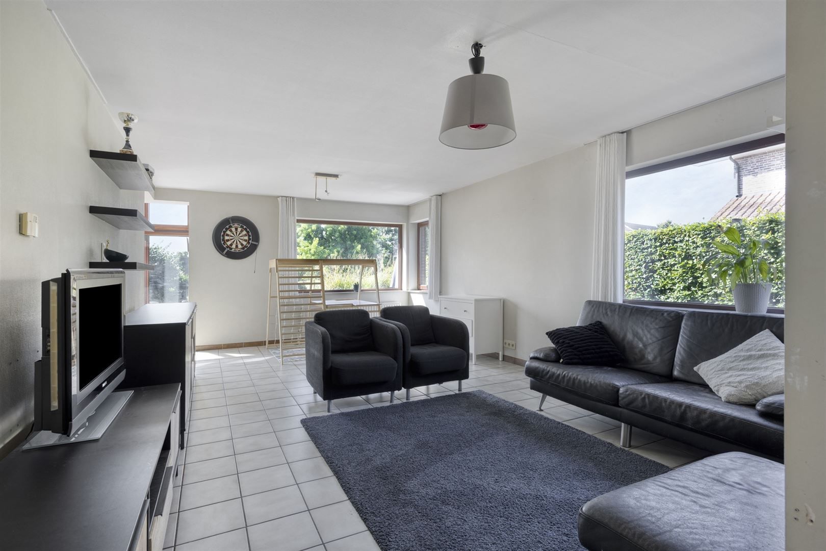 TE KOOP: Instapklare woning met 4 slaapkamers te Heusden! foto 3