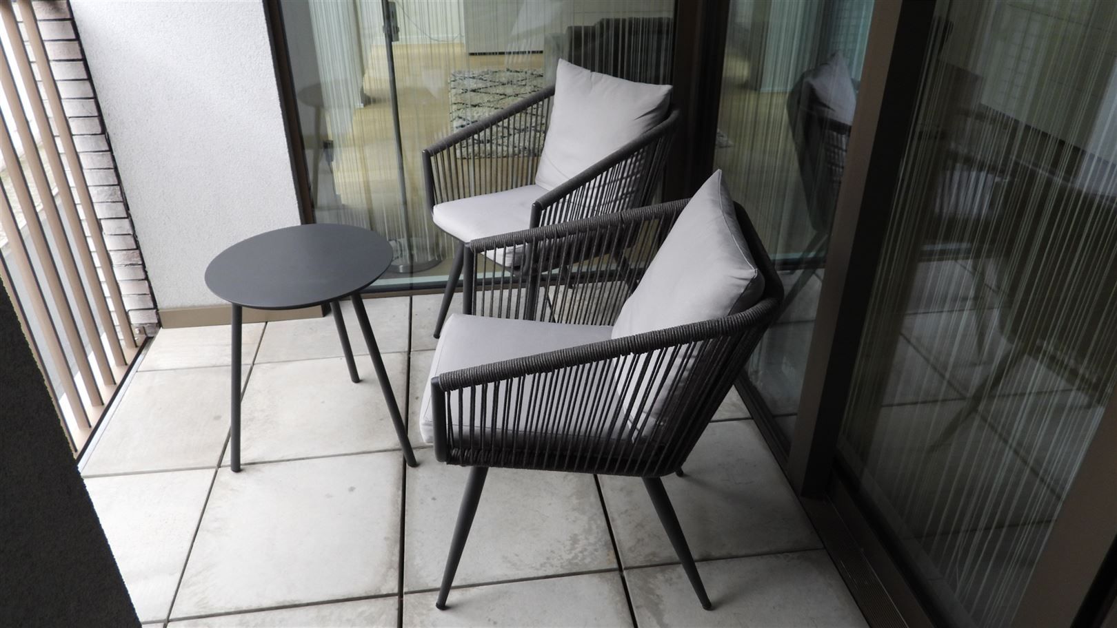 Luxe gemeubeld 2slaapkamerappatement met terras & parking! foto 16