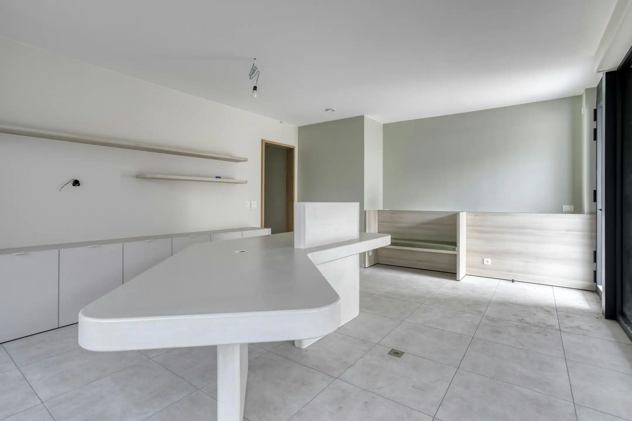 Modern appartement met mogelijkheid tot kantoor of praktijk foto 9