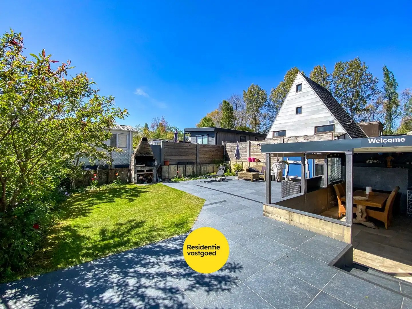 Instapklare woning gelegen op 330m² te Oostduinkerke.  foto 19