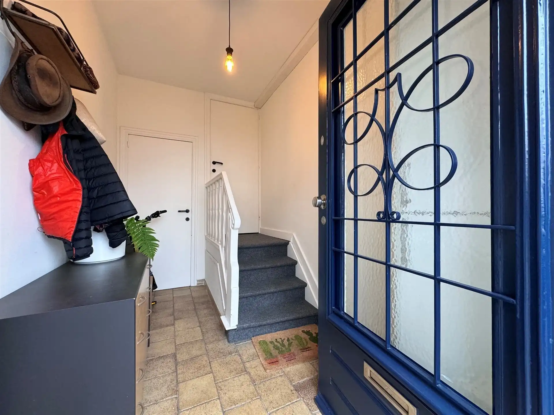 Gezellig appartement met 2 slaapkamers en terras. foto 3