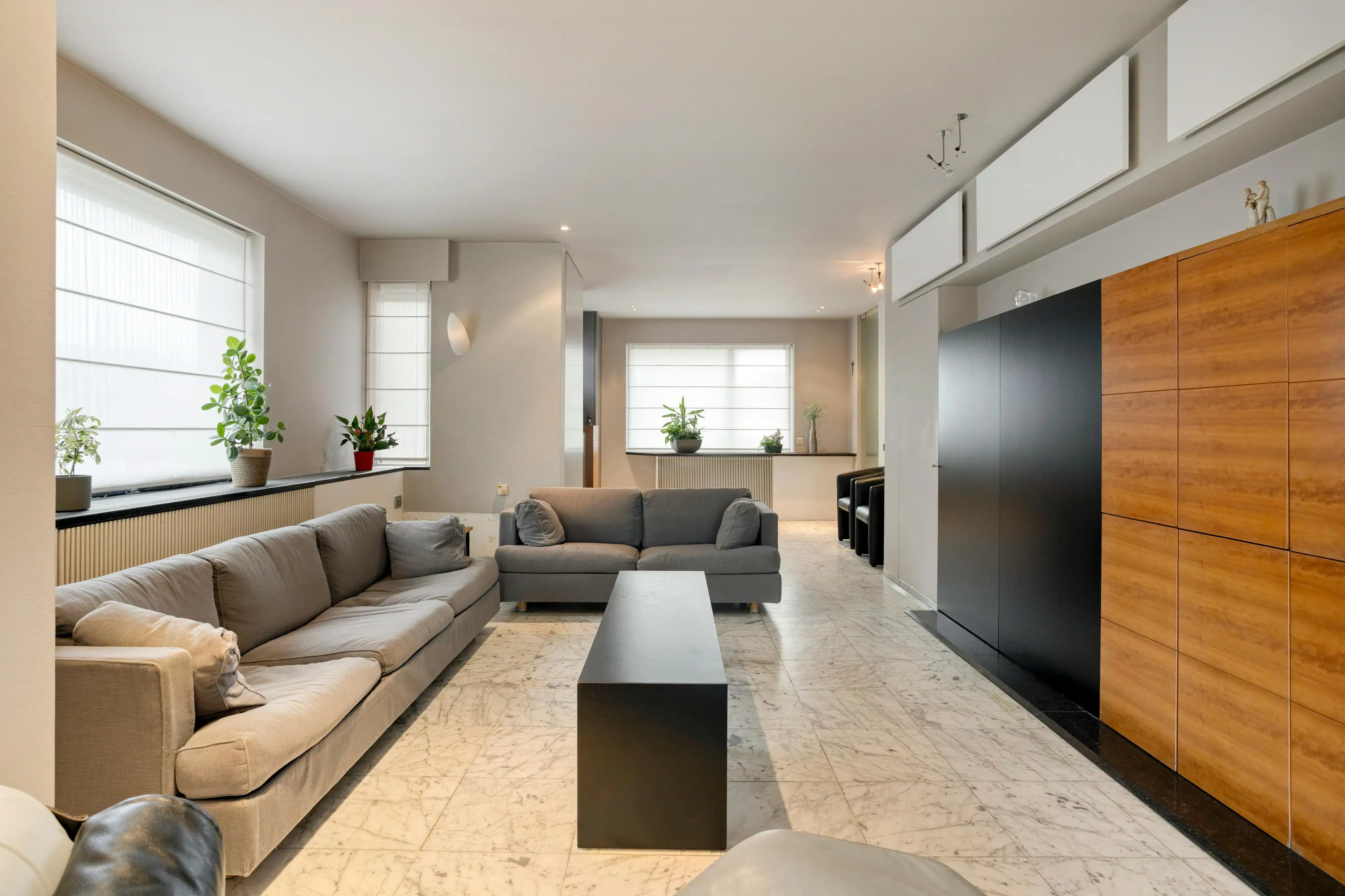 Ruime gezinswoning met prachtig verzicht foto 2