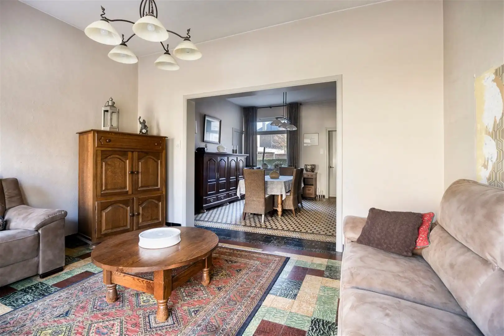 Deel te renoveren woning in deelgemeente Petegem foto 4