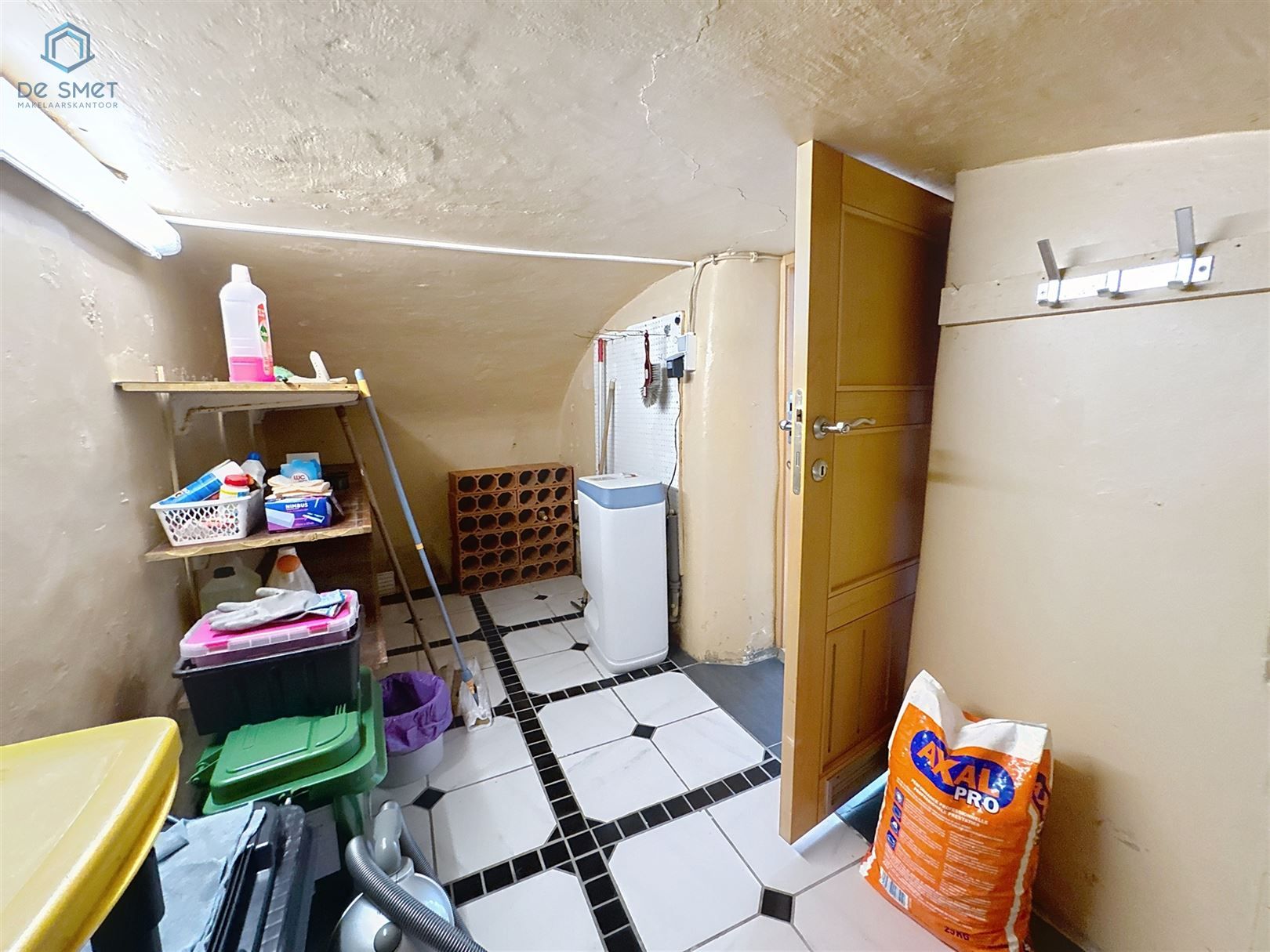 Instapklare Hoekwoning met 4 Slaapkamers Op Wandelafstand van het Centrum van Geraardsbergen! foto 10