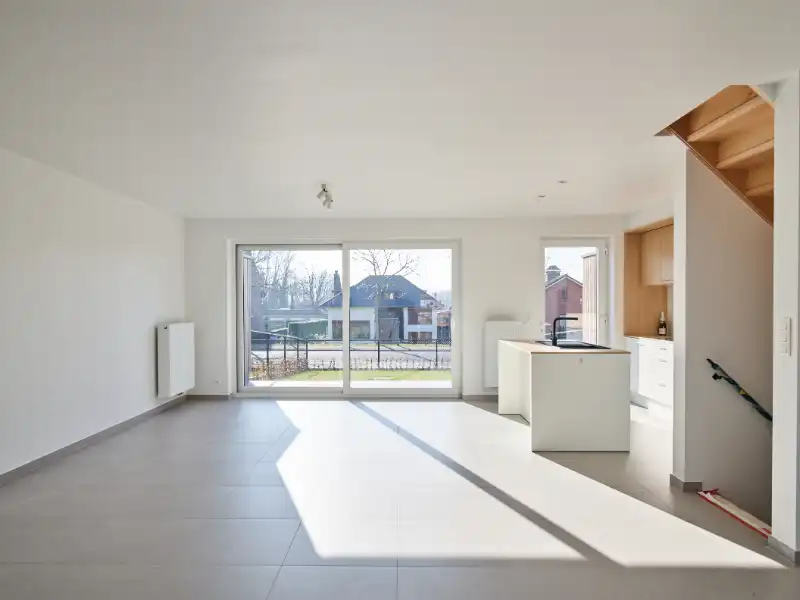 Instapklare gezinswoning met tuin in hartje Kieldrecht foto 5