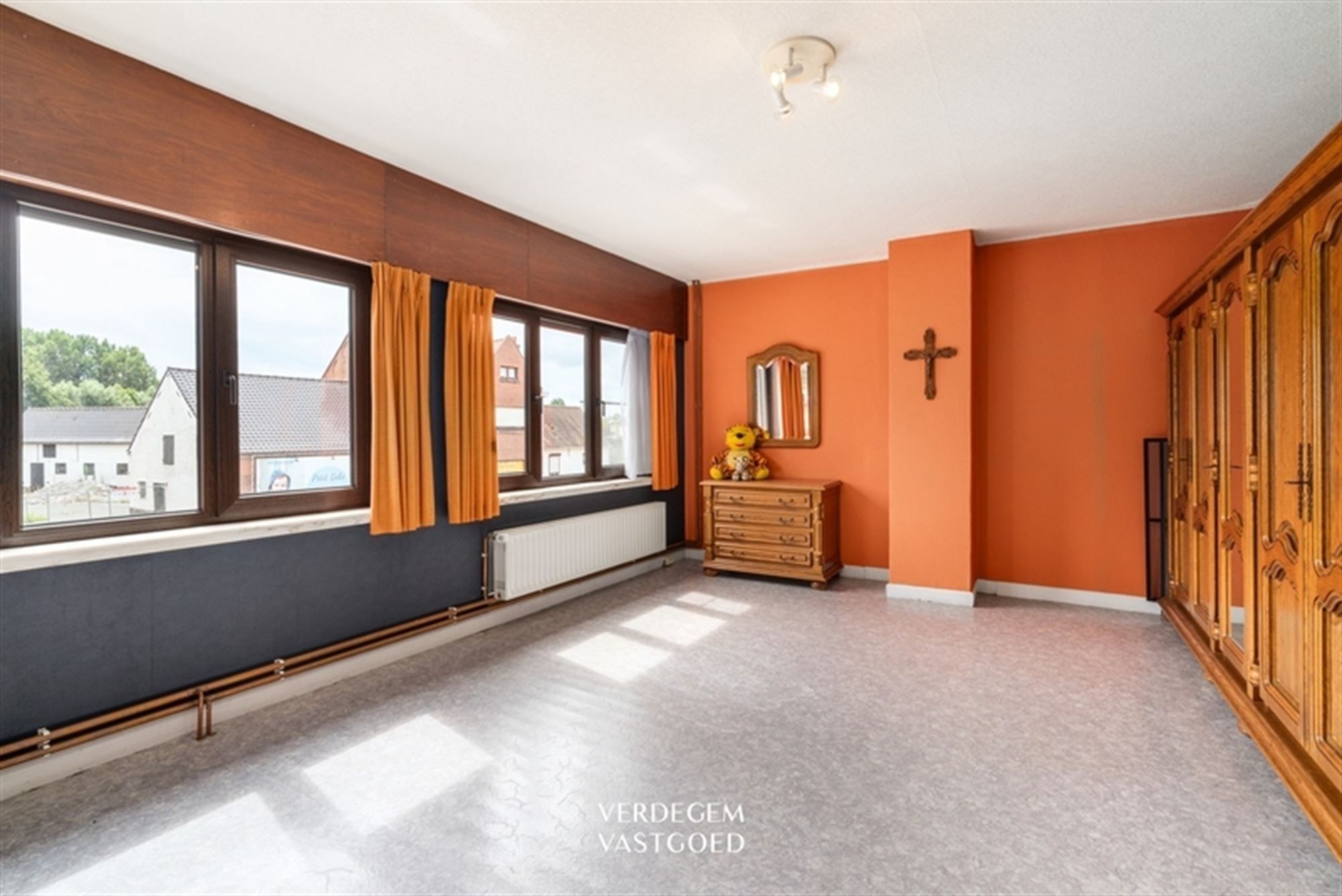 Karaktervolle woning met 3 slaapkamers en loods van 108m² foto 13