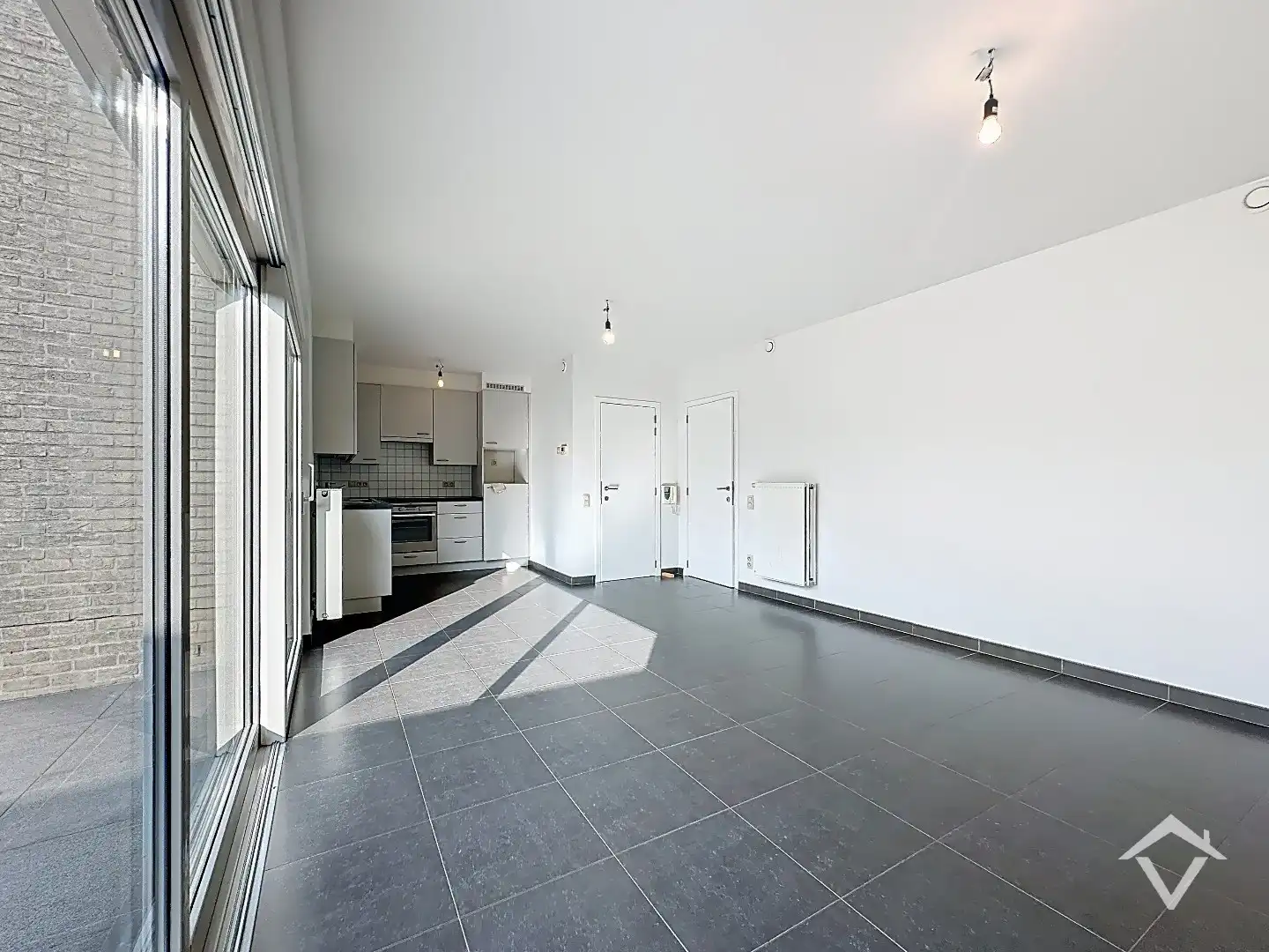 Instapklaar gelijkvloers appartement met staanplaats te Gistel foto 10