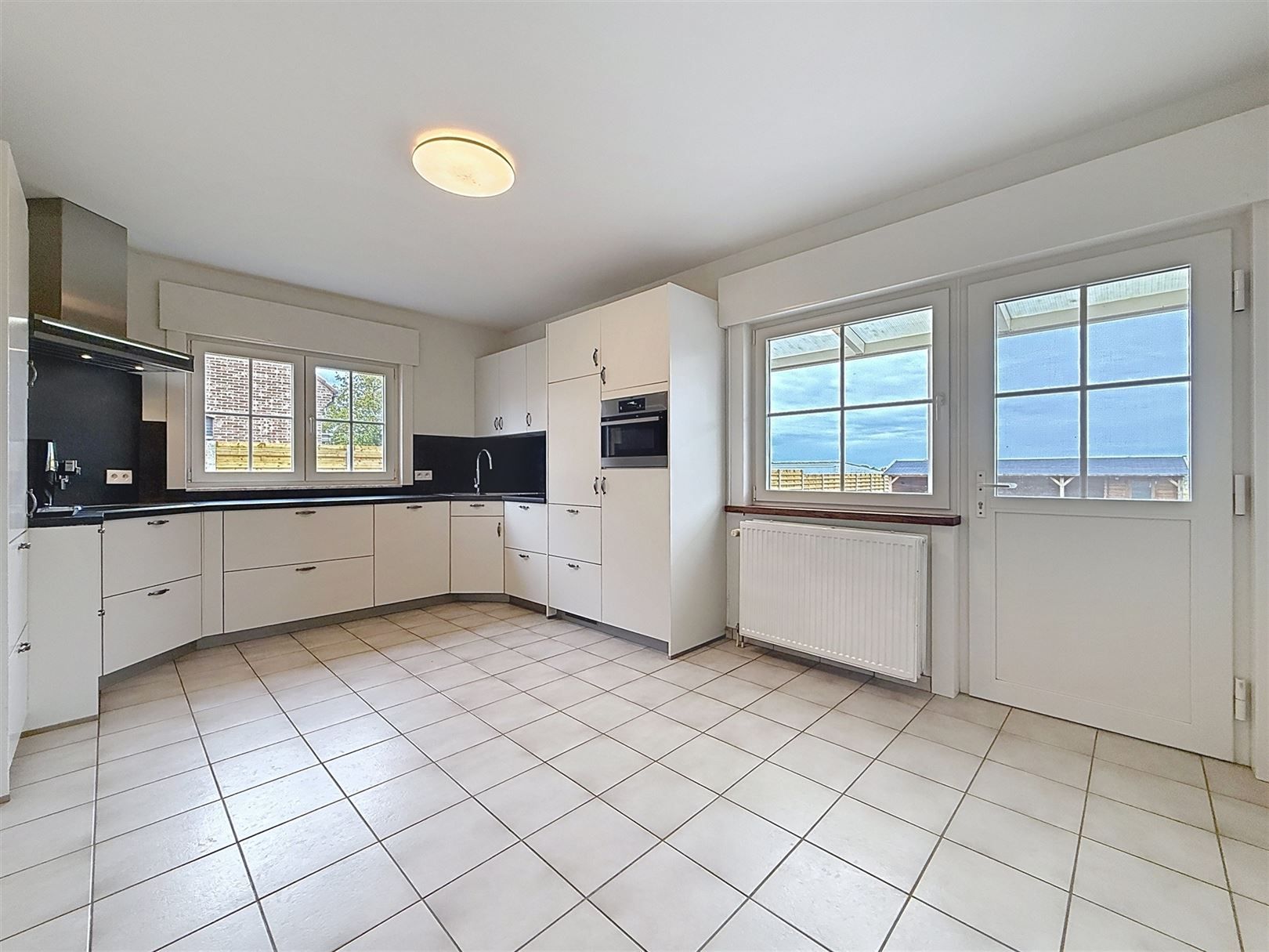 Mooie instapklare woning, 3 slpks, garage, tuin, 9a 18ca foto 14