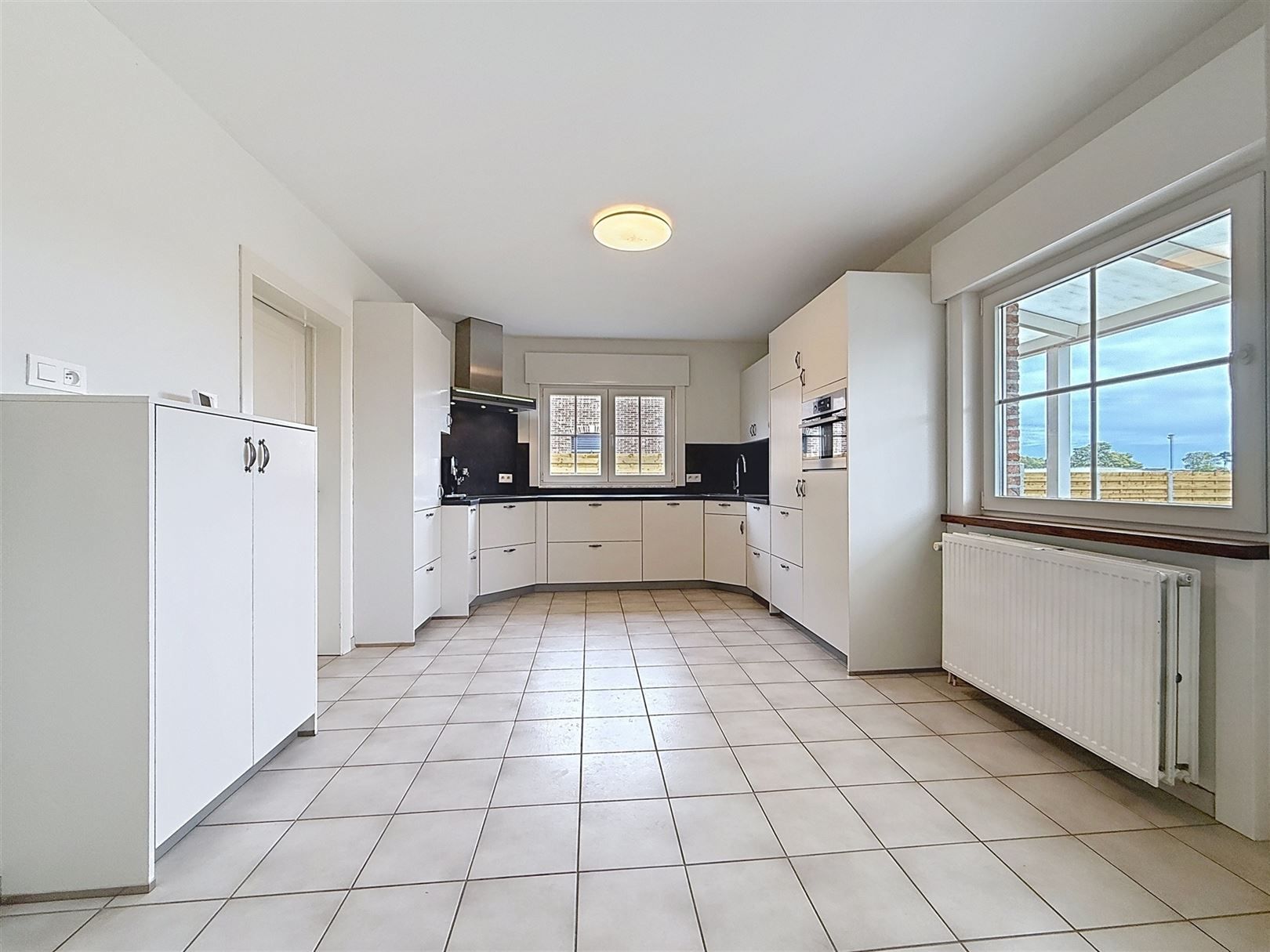 Mooie instapklare woning, 3 slpks, garage, tuin, 9a 18ca foto 14
