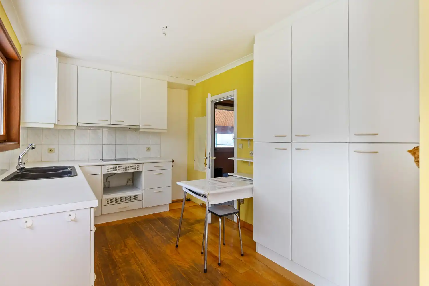 Vrijstaande laagbouwwoning met zonnige tuin en uitbreidingsmogelijkheden in Oelegem! foto 12