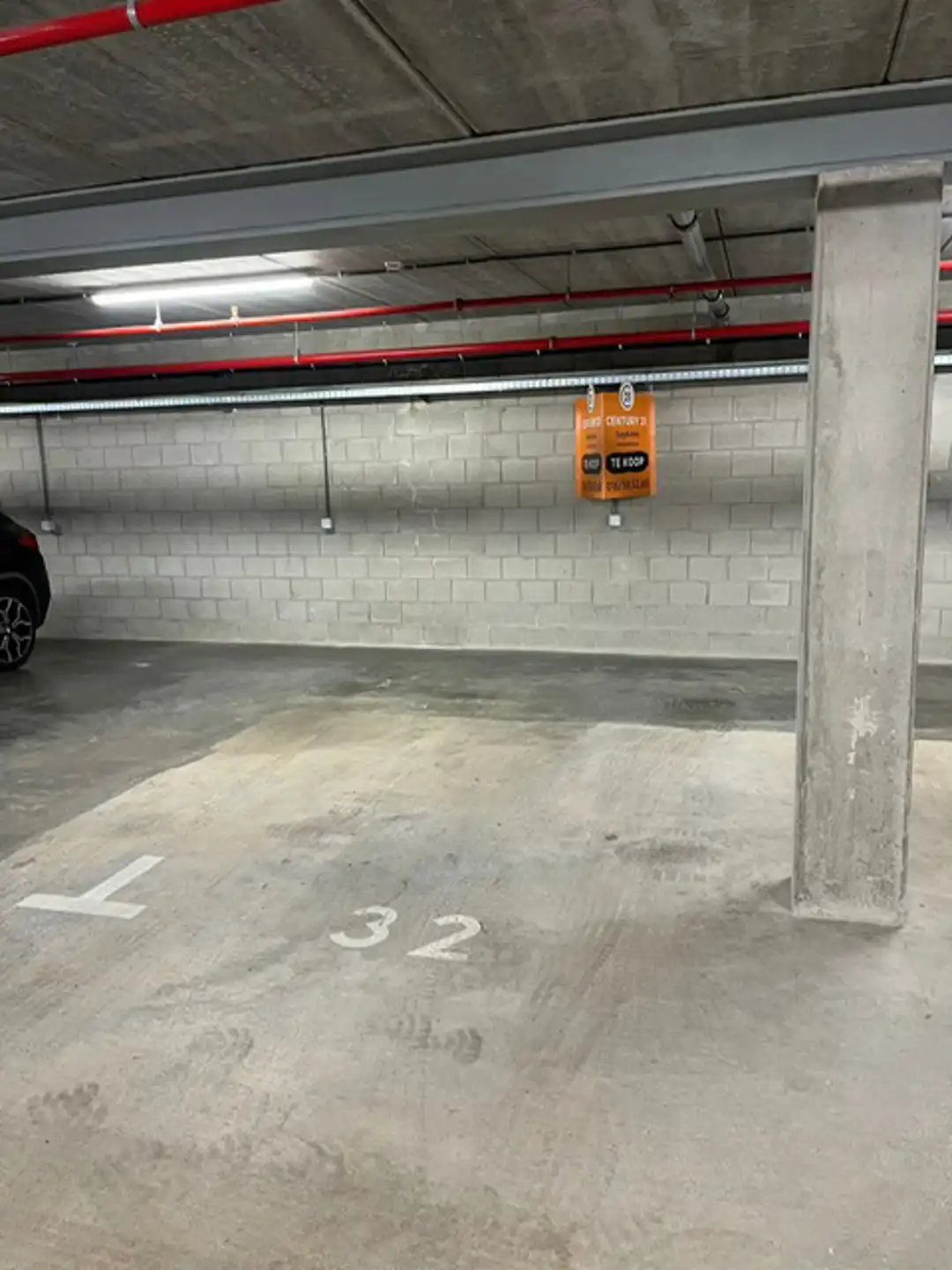 Ondergrondse parking te Herent  foto {{pictureIndex}}